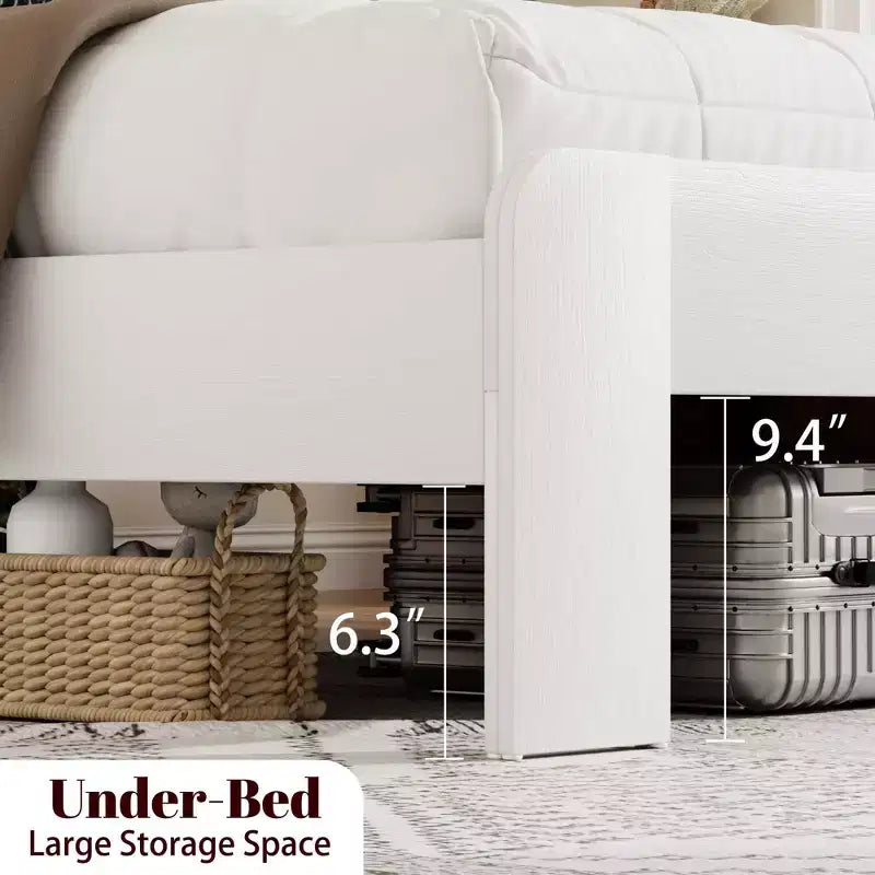 Struttura letto a piattaforma con testiera — Queen e King
