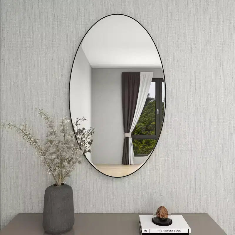 Specchio da Parete Grande Ovale con Cornice in Legno Naturale – 101 x 61 cm